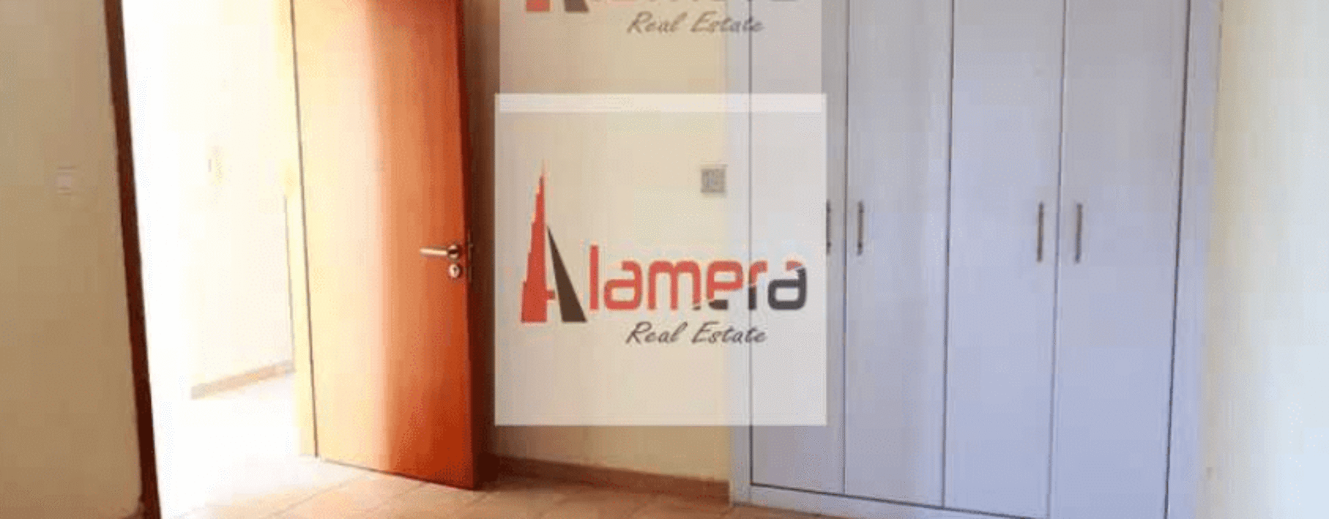 Spacious 1 bedroom w/ balcony | Vacant | One parking | Multiple cheques | Semi-closed kitchen