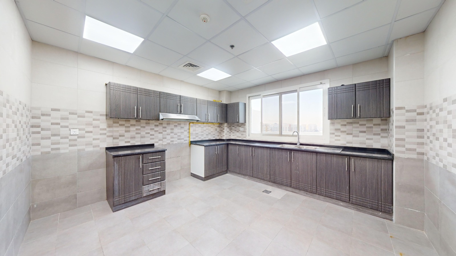 Incredible Offer for UAE NATIONAL DAY! No commission for all Units | Closed Kitchen | Huge Garden | Rented till Feb.2026